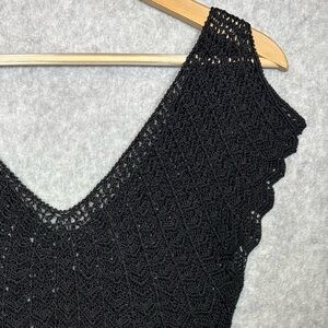 The Limited Vintage Y2K Hand-Knit Crochet Sleeveless Top-Black-Women Size Small